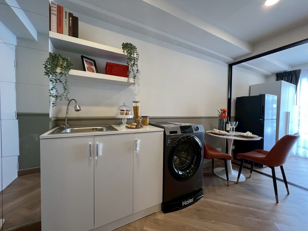 ให้เช่าคอนโดเกษตรศาสตร์ รัชโยธิน :  ห้องสวยใหม่เอี่ยม ยังไม่เคยมีคนเช่า! ให้เช่า Waterford Royal Suite ลาดพร้าว-เสนานิคม  คอนโดโลว์ไรส์ บรรยากาศเงียบสงบ ทำเลดี เดินทางสะดวก