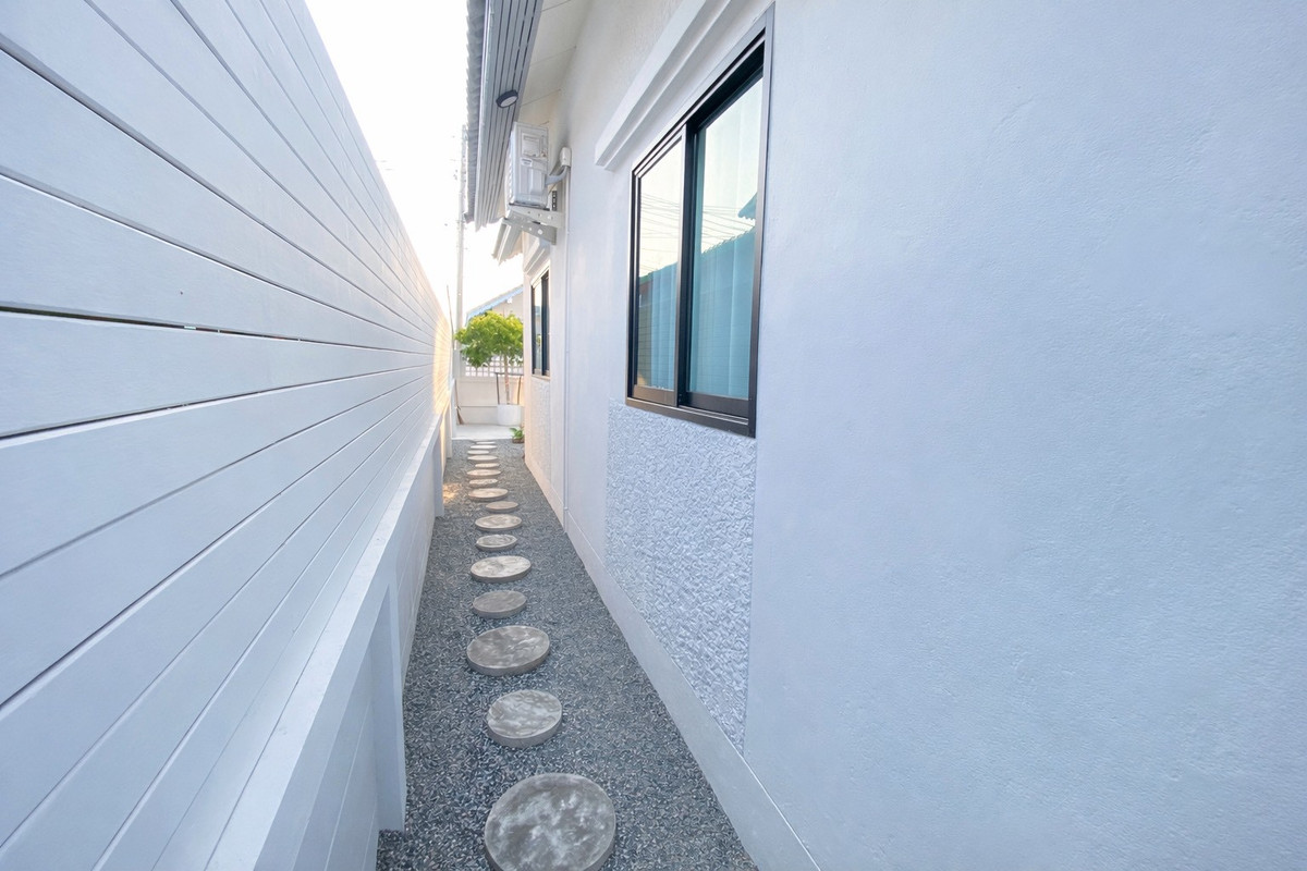 For SaleHousePattaya, Bangsaen, Chonburi : Paradise Hill 2 / 3 Bedrooms (For Sale), Paradise Hill 2 / 3 Bedrooms (FOR SALE) BEWN130