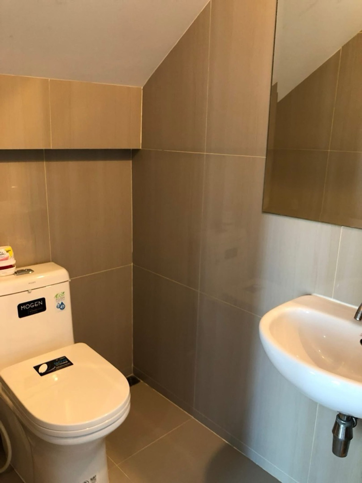 ให้เช่าคอนโดพระราม 9 เพชรบุรีตัดใหม่ RCA : Ready Now‼️ Villa Asoke Duplex 1B2B✨ 80Sqm. 📌Only 45,000✅🔥🔥