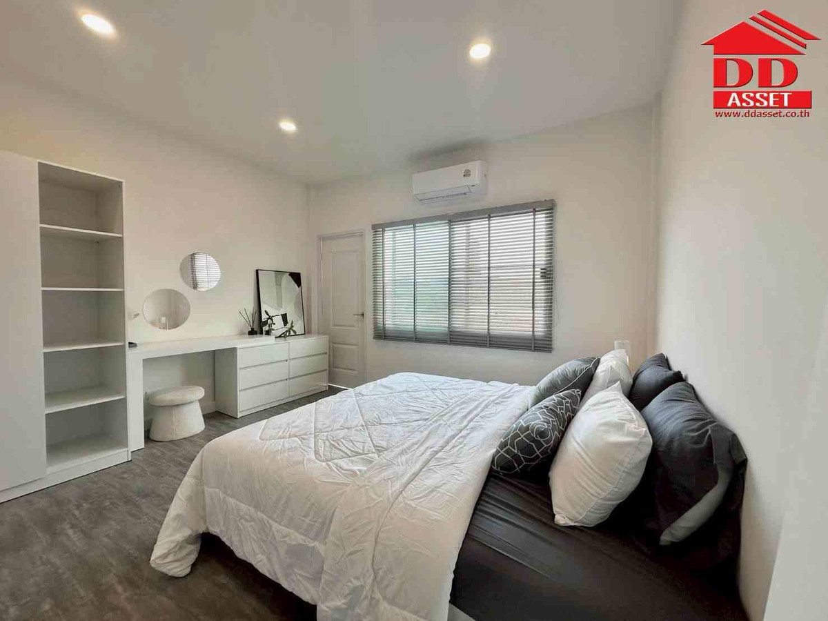 ทาวน์โฮมโชคชัย4 ลาดพร้าว71 : ขาย / ให้เช่า ทาวน์เฮ้าส์ 2 ชั้น โชคชัย 4 ซอย 38 รหัสทรัพย์ : T8239