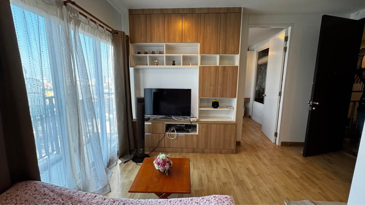 For RentCondoThaphra, Talat Phlu, Wutthakat : ⭐️ The Parkland Taksin - Thapra ⭐️1 bedroom, 1 bathroom, beautiful room, pleasantly decorated. Built-in furniture
