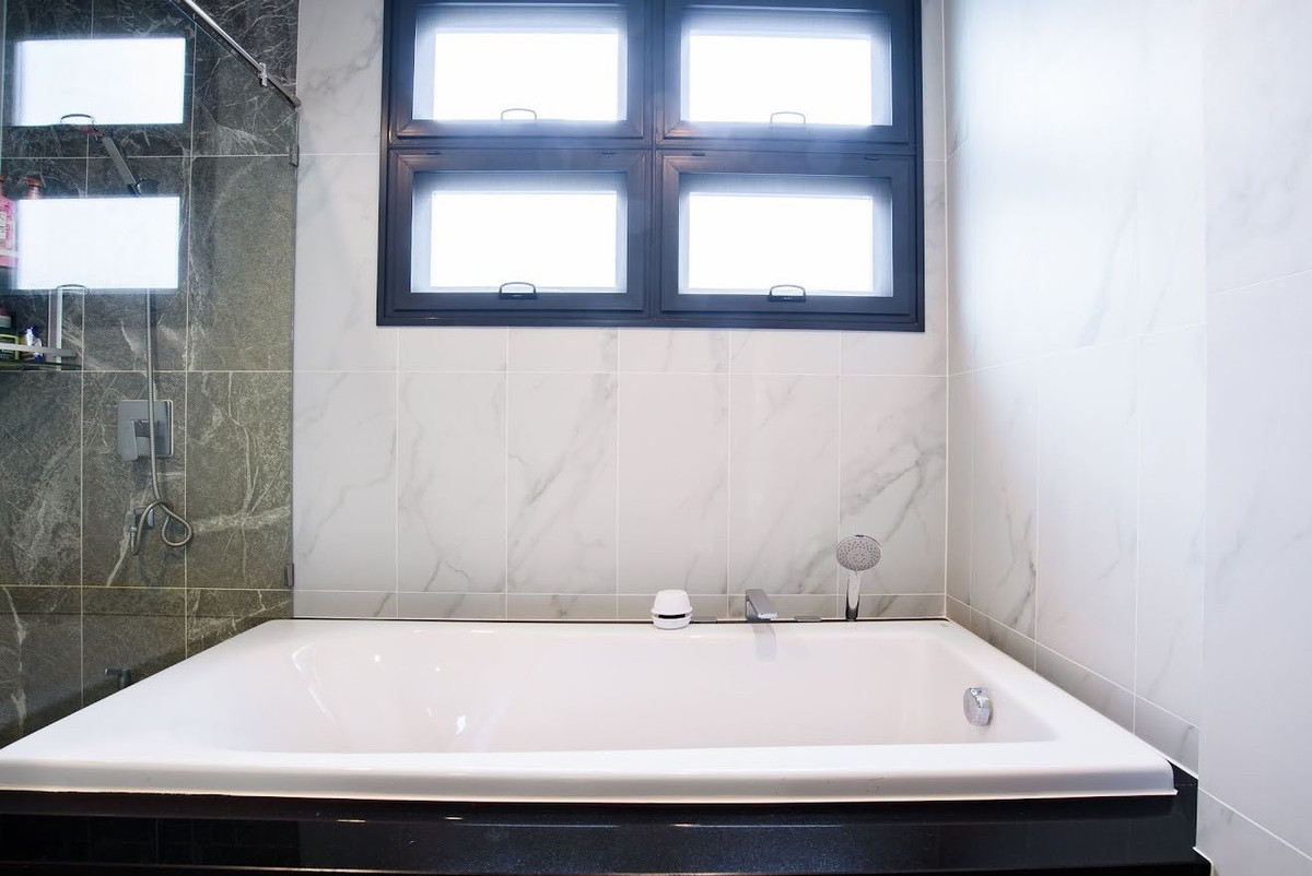 For SaleHousePattaya, Bangsaen, Chonburi : Supalai Park Ville Pattaya for sale | 2-story detached house, wide area, with furniture.