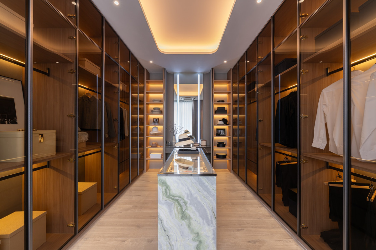 ขายบ้านบางนา แบริ่ง ลาซาล : 🚩[𝐒𝐏𝐄𝐂𝐈𝐀𝐋 𝐔𝐍𝐈𝐓] ราคาพิเศษเพียงหลังเดียวเท่านั้น | 𝐌𝐎𝐓𝐈𝐅 สุขุมวิท - บางนา บ้านเดี่ยวหรู 3 ชั้น พร้อมสระว่ายน้ำส่วนตัว พื้นที่ใช้สอยกว่า 500 ตร.ม. โครงการมีเพียง 14 ยูนิตเท่านั้น นัดหมายเยี่ยมชมโครงการ 095-424-3656 หรือแอด LINE จากเบอร์โทร