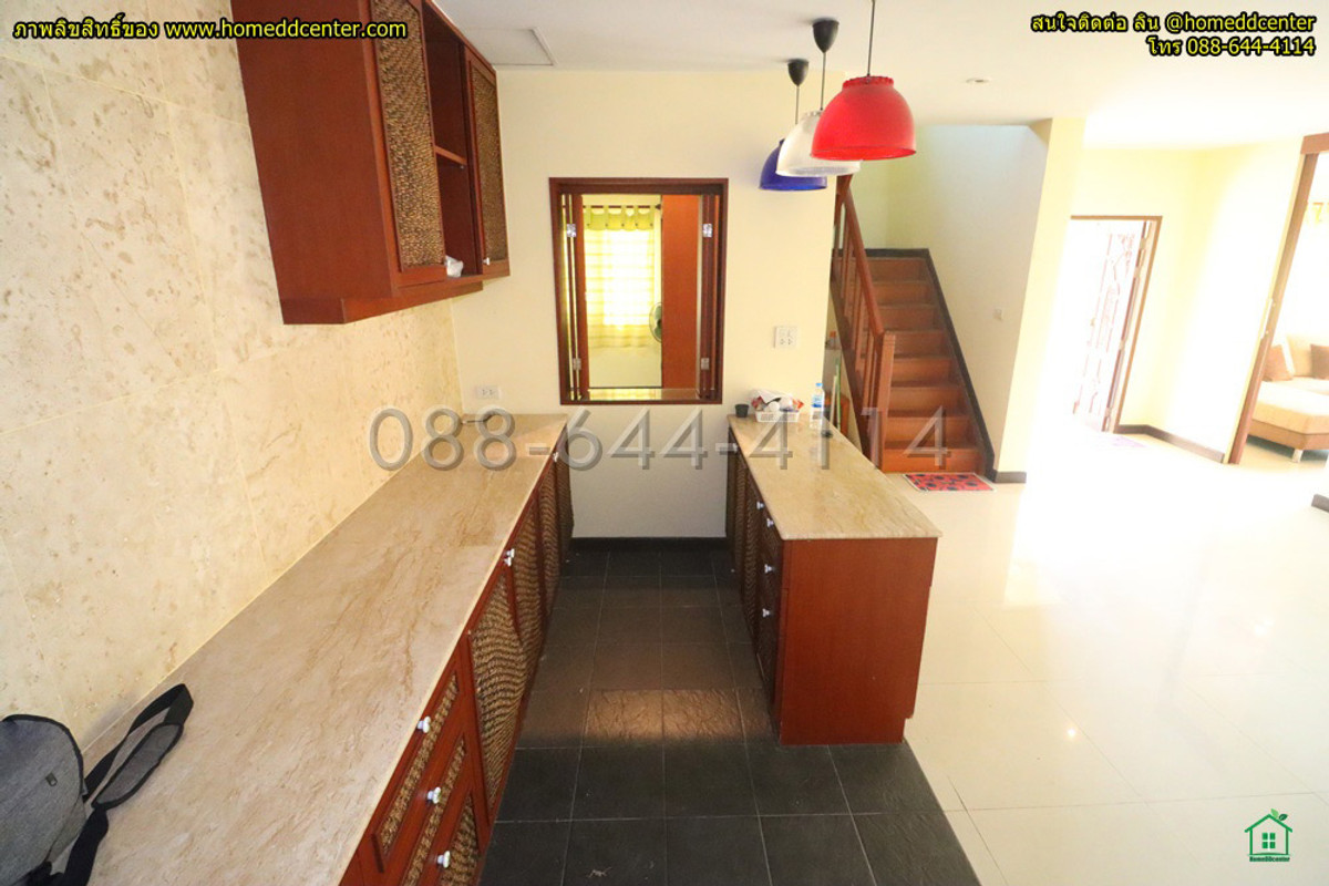 ขายบ้านมีนบุรี-ร่มเกล้า : ขายบ้านเดี่ยว หลังมุม สุวินทวงศ์ หนองจอก ติดถนนใหญ่สุวินทวงศ์ Type ใหญ่สุด! เคซี สุวินทวงศ์ (ซอย 46) สภาพนางฟ้า บิ้วท์อินสถาปนิก ใกล้รถไฟฟ้า 2 สาย