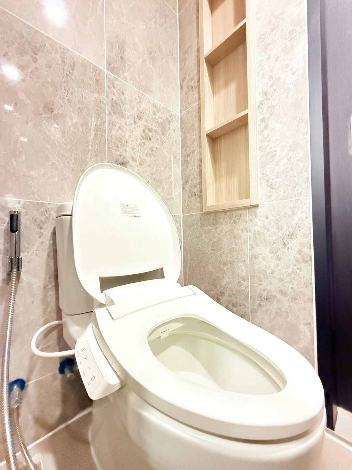 For RentCondoAri,Anusaowaree : 💥 FOR RENT : Noble Around Ari Condo 💥