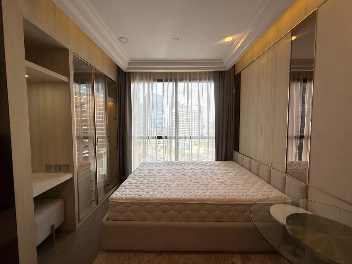 For RentCondoSiam Paragon ,Chulalongkorn,Samyan : 📍 For Rent!! Ashton Chula – Silom💥 Studio 25 sq.m. | 20,000 THB/month 💥📞 Aomam (Agent) Tel/Line: 095-587-1692 WhatsApp: +66 95 587 1692