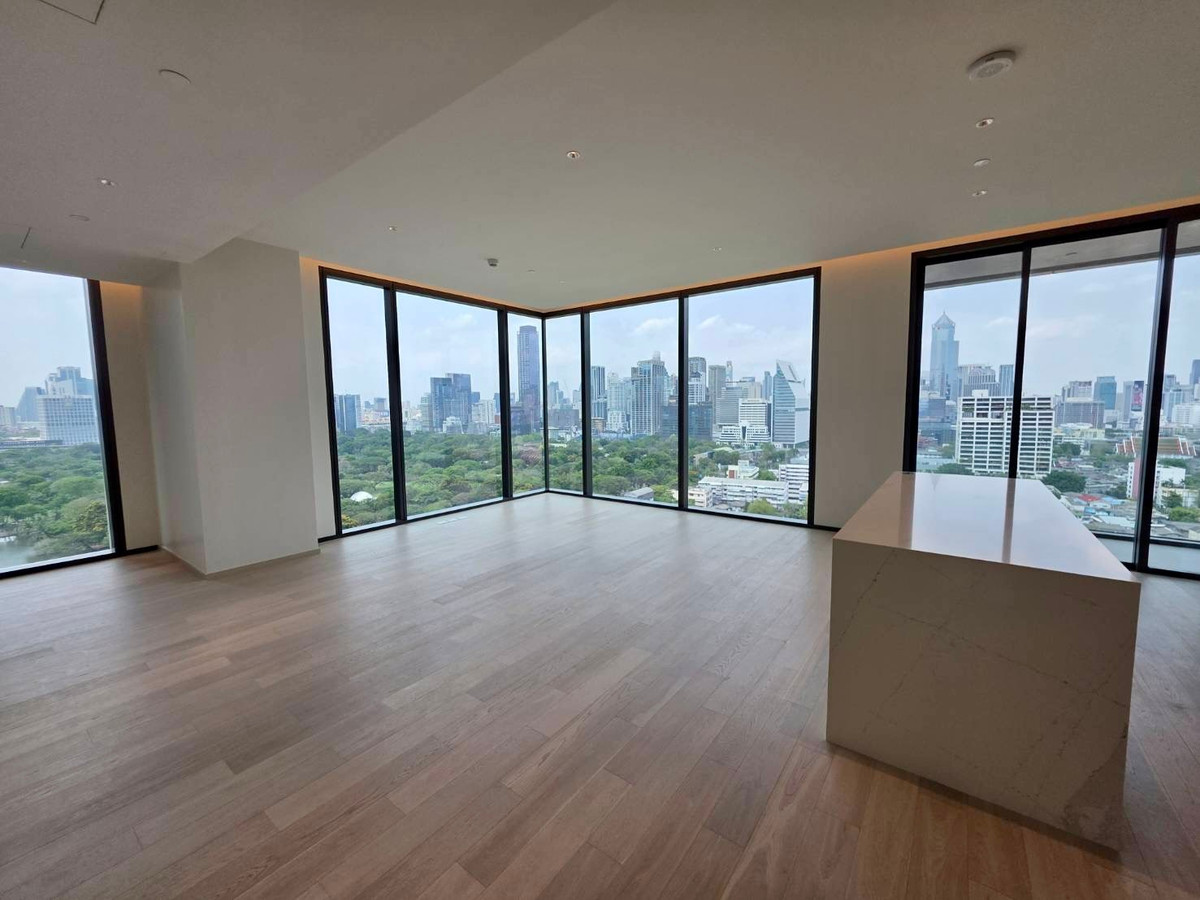 For SaleCondoWitthayu, Chidlom, Langsuan, Ploenchit : EI8HTEEN SEVEN: 3bed 3bath 173sqm. 72,000,000 Corner full lumpini view Am: 0656199198
