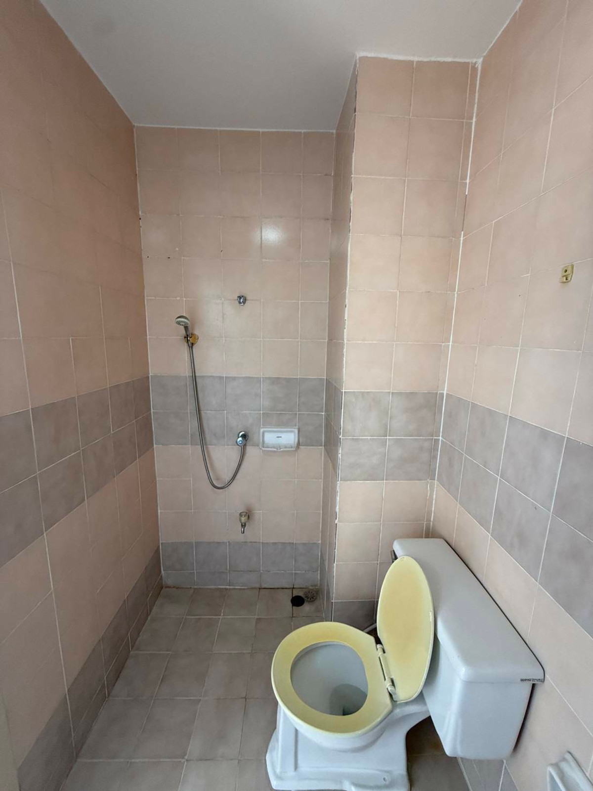 ขายโฮมออฟฟิศรัชดา ห้วยขวาง : สินธานี ลาดพร้าว 80 / 4 ห้องนอน (ขาย), Sinthanee Ladprao 80 / 4 Bedrooms (FOR SALE) JANE046