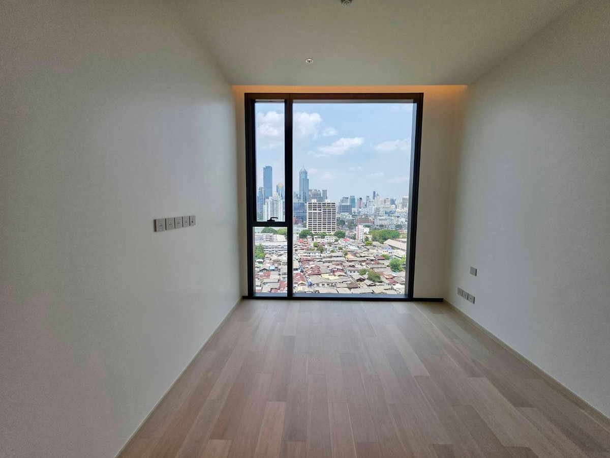 For SaleCondoWitthayu, Chidlom, Langsuan, Ploenchit : EI8HTEEN SEVEN: 3bed 3bath 173sqm. 72,000,000 Corner full lumpini view Am: 0656199198