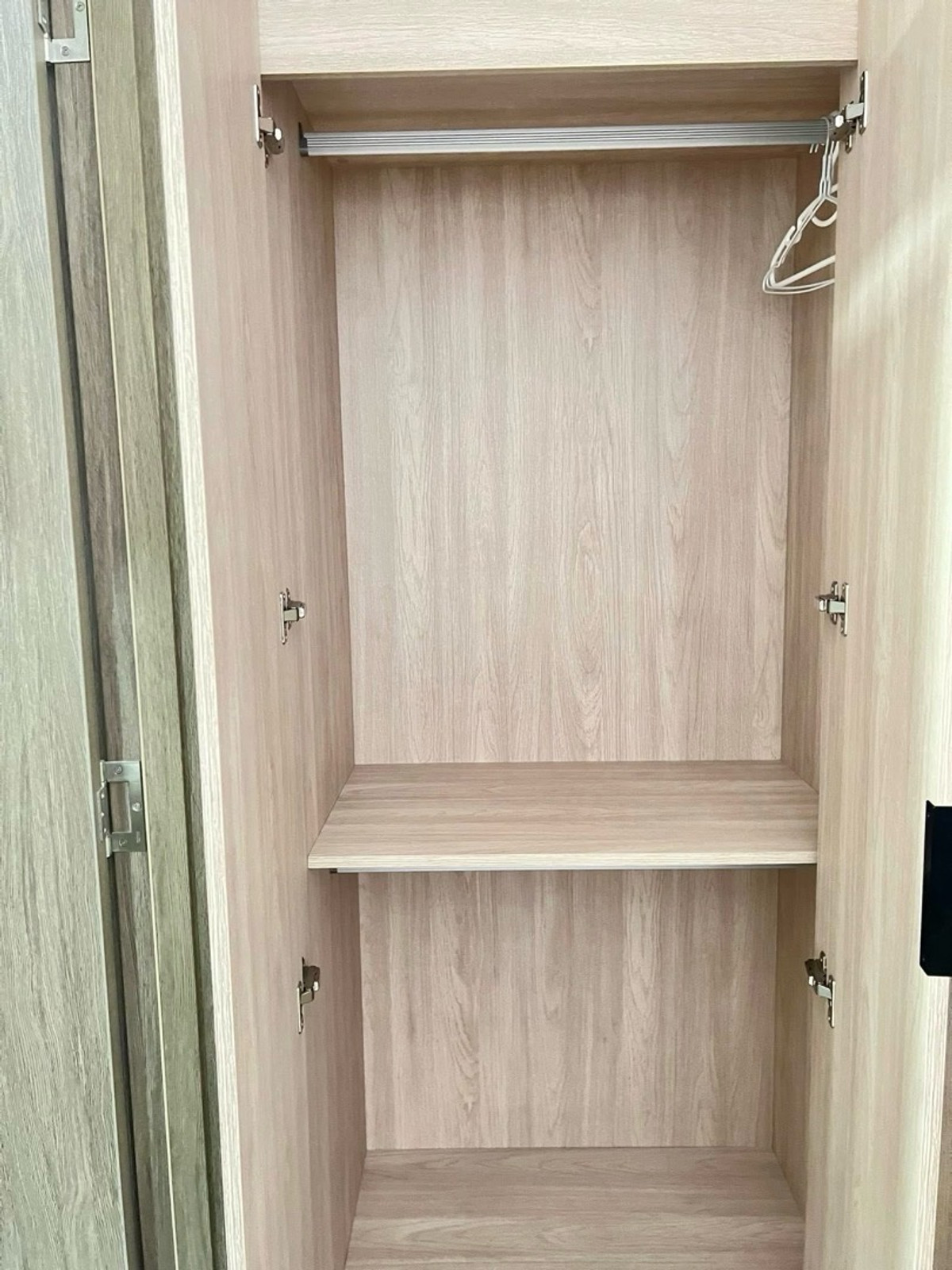 ให้เช่าคอนโดสะพานควาย จตุจักร : 📍โครงการ : The Muve Pradipat (เดอะ มูฟวี่ ประดิพัทธ์)
🚝 ใกล้ : BTS สถานีสะพานควาย 400 เมตร
💵 ราคาเช่า : 15,000 บาท / เดือน