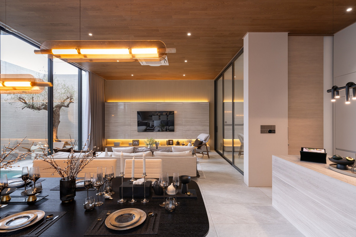 ขายบ้านบางนา แบริ่ง ลาซาล : 🚩[𝐒𝐏𝐄𝐂𝐈𝐀𝐋 𝐔𝐍𝐈𝐓] ราคาพิเศษเพียงหลังเดียวเท่านั้น | 𝐌𝐎𝐓𝐈𝐅 สุขุมวิท - บางนา บ้านเดี่ยวหรู 3 ชั้น พร้อมสระว่ายน้ำส่วนตัว พื้นที่ใช้สอยกว่า 500 ตร.ม. โครงการมีเพียง 14 ยูนิตเท่านั้น นัดหมายเยี่ยมชมโครงการ 095-424-3656 หรือแอด LINE จากเบอร์โทร