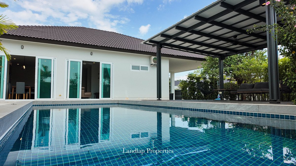 ให้เช่าพัทยา บางแสน ชลบุรี สัตหีบ : ให้เช่าบ้านเดี่ยวพัทยา พร้อสระว่ายน้ำส่วนตัว ระบบน้ำเกลือ บรรยากาศเงียบสงบ รายล้อมด้วยสวนสีเขียว ให้ความเป็นส่วนตัวสูง เหมาะสำหรับการอยู่อาศัยและพักผ่อนอย่างแท้จริง