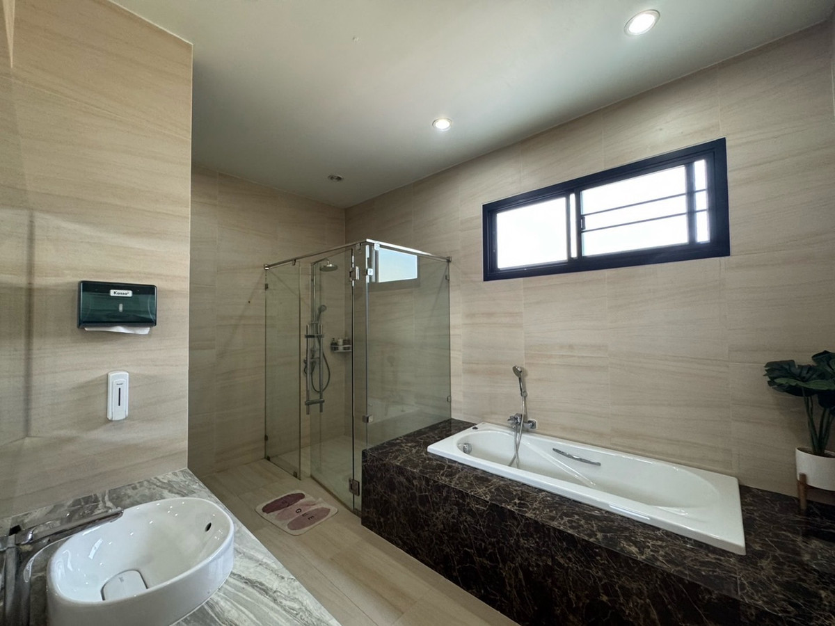 เซ้งร้านค้า/ตลาดนัดสุขุมวิท อโศก ทองหล่อ : เซ้งธุรกิจสปา เอกมัย ตกแต่งไปเยอะมาก เซ้งถูก 1.45 ล้านบาท เหมาะกับคนที่อยู่สายอาชีพสปา ทำธุรกิจเป็น ต่อยอดเป็น มืออาชีพ