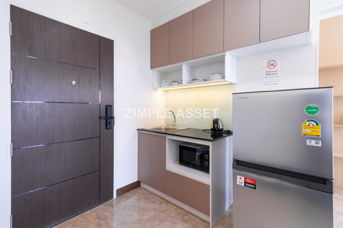 For RentSamut Prakan,Samrong : Line ID: @zimple_asset  Modern room apartment in Bang Phli, fully furnished with electrical appliances and great facilities Clean, secure, and conveniently located near shopping malls, community areas, and Bang Phli Industrial Estate.
