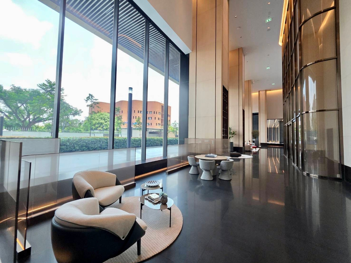 For SaleCondoWitthayu, Chidlom, Langsuan, Ploenchit : EI8HTEEN SEVEN: 3bed 3bath 173sqm. 72,000,000 Corner full lumpini view Am: 0656199198