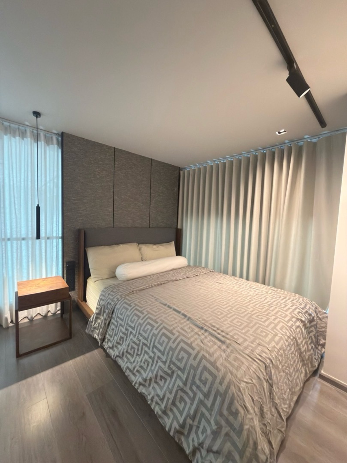 CondoSapankwai,Jatujak : 2-story condo, Pradipat intersection, BTS Saphan Khwai 
 ⭐️For Rent Condo The Reserve PDP