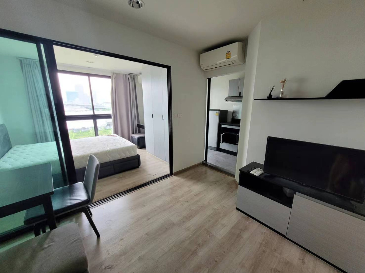 For RentCondoRama9, Petchburi, RCA : Low rise condo! Rise Rama9 Airport Link Ramkhumhaeng 800 m. 1bedroom 1bathroom 34 sq.m.. 10,000 per month