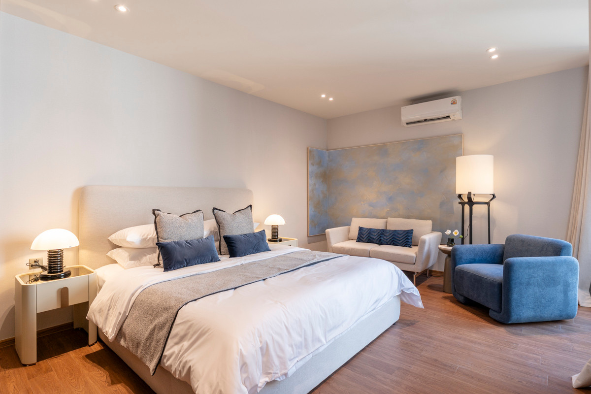 For RentCondoSukhumvit, Asoke, Thonglor : 🔥𝘽𝙚 𝙩𝙝𝙚 𝙛𝙞𝙧𝙨𝙩 𝙩𝙤 𝙧𝙚𝙣𝙩🔥 𝗩𝗜𝗔 𝟯𝟰 Condo, large room Pets allowed🐾 Newest, near BTS Thonglor.