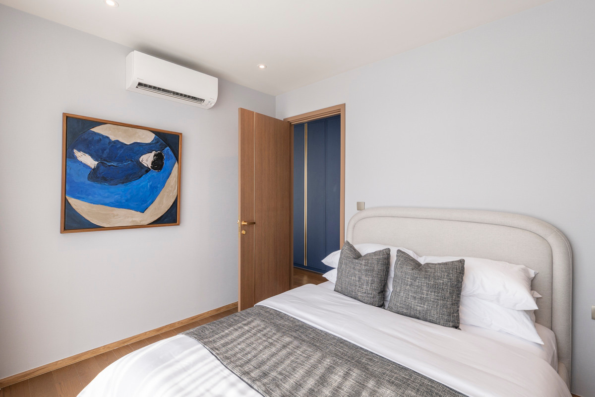 For RentCondoSukhumvit, Asoke, Thonglor : 🔥𝘽𝙚 𝙩𝙝𝙚 𝙛𝙞𝙧𝙨𝙩 𝙩𝙤 𝙧𝙚𝙣𝙩🔥 𝗩𝗜𝗔 𝟯𝟰Condo, large room Pets allowed🐾 Newest, near BTS Thonglor.