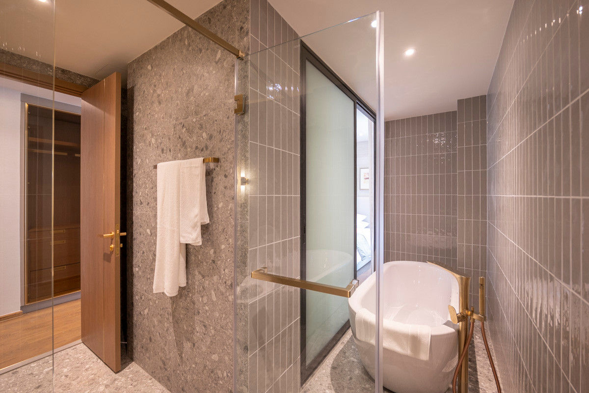 For RentCondoSukhumvit, Asoke, Thonglor : Condo, large room Pets allowed🐾 Newest, near BTS Thonglor.