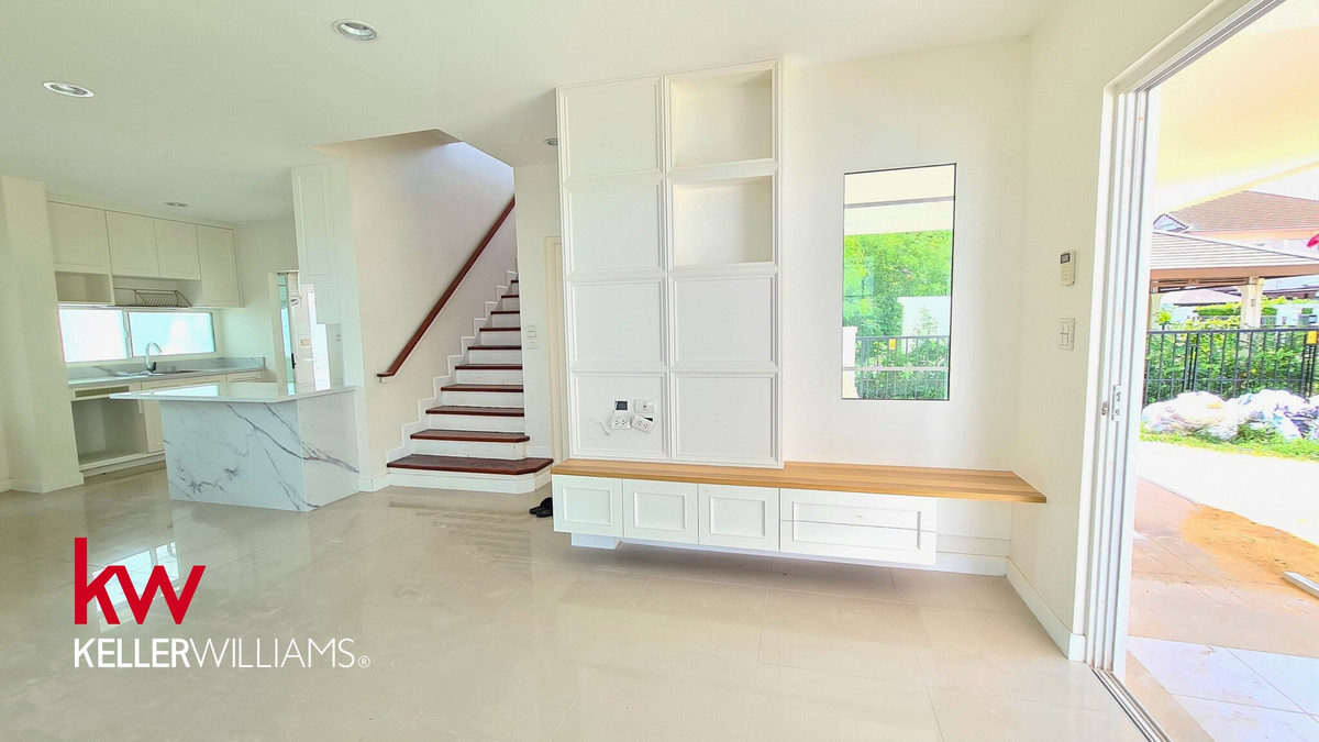 For SaleHousePhutthamonthon, Salaya : [RARE FIND] Luxury Detached House @ Nanthawan Uthayan-Aksa | Peaceful Living Near Mahidol Salaya