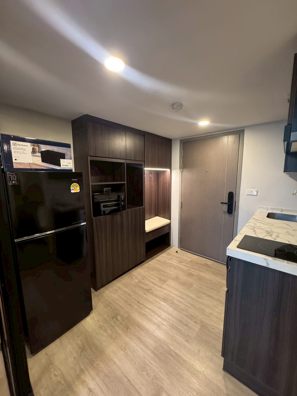 For RentCondoNawamin, Ramindra : 🏡 Condo allows pets! Ready to move in - The Origin Plug & Play Ramintra. Who is looking for a condo in a good location, next to the BTS, and can raise pets? This room meets many needs!