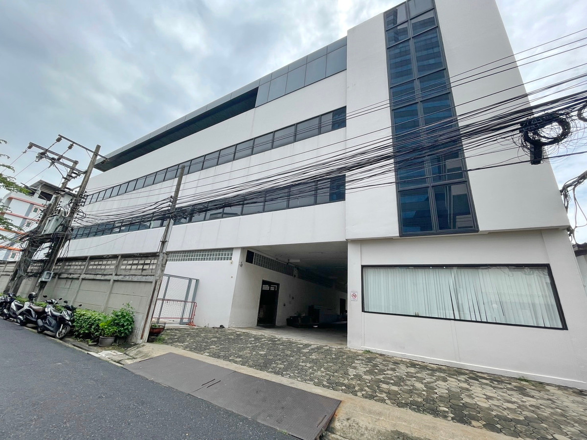 For RentOfficeRatchadapisek, Huaikwang, Suttisan : OF003♛Office space for rent♙Ratchada-Huai Khwang♜MRT Ratchadaphisek∞099-5919653,065-9423251🜲Line@sureresidence