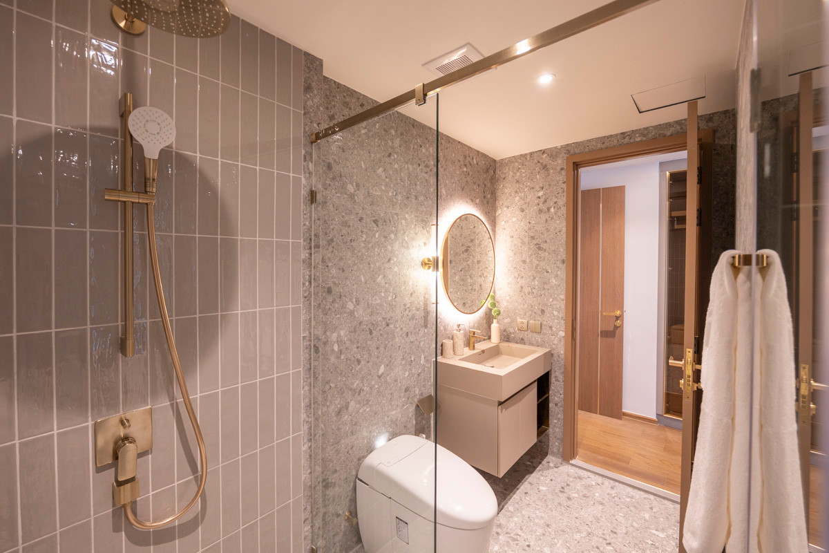 For RentCondoSukhumvit, Asoke, Thonglor : 🔥𝘽𝙚 𝙩𝙝𝙚 𝙛𝙞𝙧𝙨𝙩 𝙩𝙤 𝙧𝙚𝙣𝙩🔥 𝗩𝗜𝗔 𝟯𝟰 Condo, large room Pets allowed🐾 Newest, near BTS Thonglor.