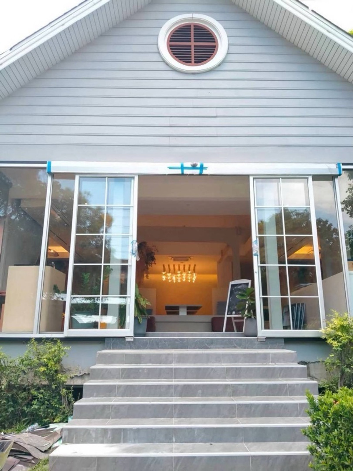 ให้เช่าร้านค้า/ตลาดนัดบางนา แบริ่ง ลาซาล : 📌พื้นที่ให้เช่า เหมาะสำหรับ ร้านอาหาร ทำเลบางนา 
