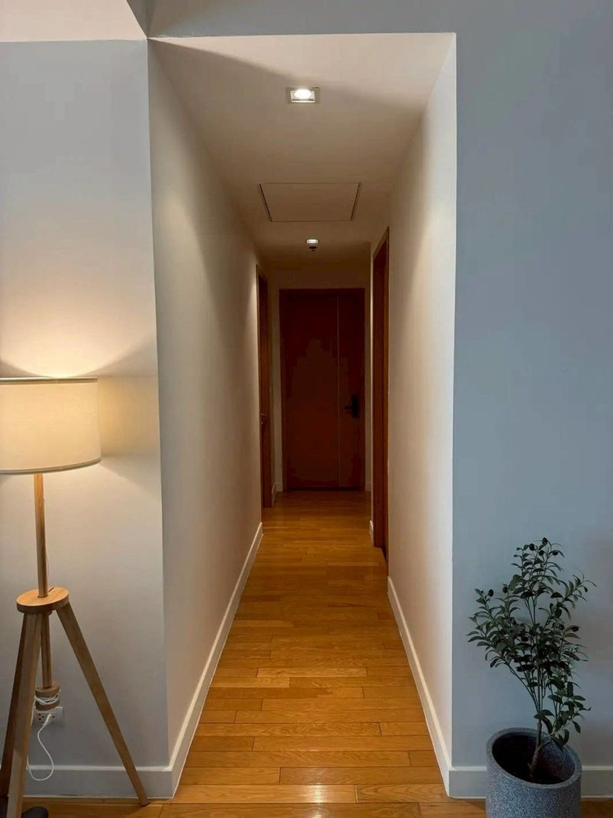 For RentCondoSukhumvit, Asoke, Thonglor : Condo for rent :Millennium Residence((BTS Asoke )) MK-02 line @livingbkk