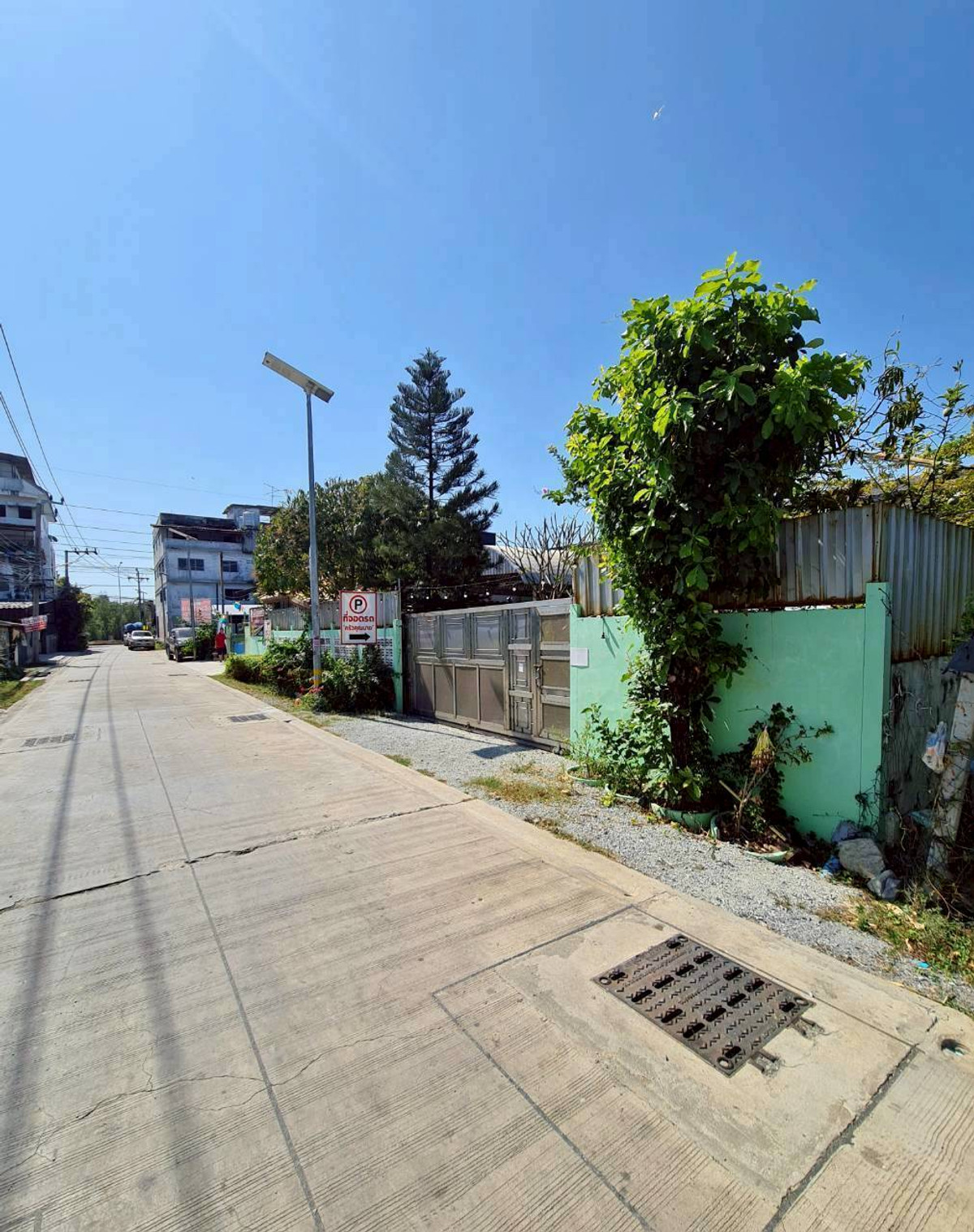 ขายบ้านสมุทรปราการ สำโรง :  ขายบ้านเดี่ยว 2 ชั้น พร้อมที่ดิน 150 ตรว. ตำบลคลองด่าน อำเภอบางบ่อ จังหวัดสมุทรปราการ ราคา 6,900,000 บาท