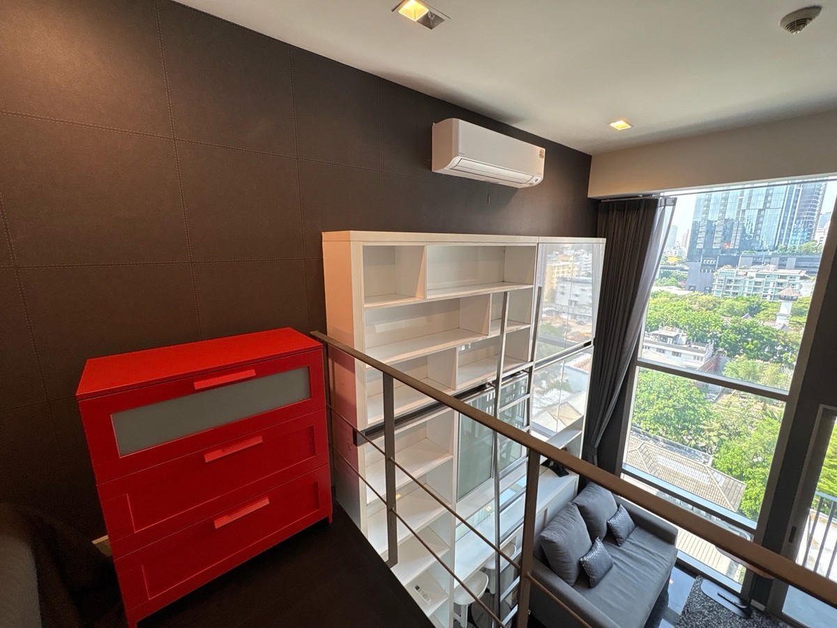 ให้เช่าคอนโดสุขุมวิท อโศก ทองหล่อ : 🐶Dog Friendly🐶Duplex 1BR🔥40sqm🔥Nice View🔥37,000/month🔥