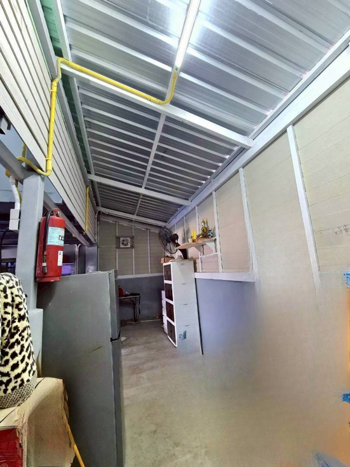 ขายบ้านสมุทรปราการ สำโรง :  ขายบ้านเดี่ยว 2 ชั้น พร้อมที่ดิน 150 ตรว. ตำบลคลองด่าน อำเภอบางบ่อ จังหวัดสมุทรปราการ ราคา 6,900,000 บาท