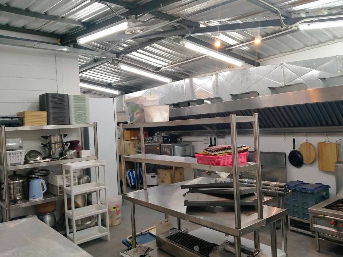 ให้เช่าร้านค้า/ตลาดนัดบางนา แบริ่ง ลาซาล : 📌พื้นที่ให้เช่า เหมาะสำหรับ ร้านอาหาร ทำเลบางนา 
