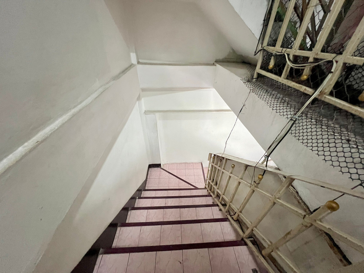 ขายทาวน์โฮมบางซื่อ วงศ์สว่าง เตาปูน : 🔥 Rare Item! ตึกแถวหลังใหญ่ ติด MRT เตาปูน ทำเลทอง📈💰 /  อาคารพาณิชย์ กรุงเทพ - นนท์ 2 / 12 ห้องนอน (ขาย), Commercial building Bangkok - Non 2 / 12 Bedrooms (FOR SALE) BNS005