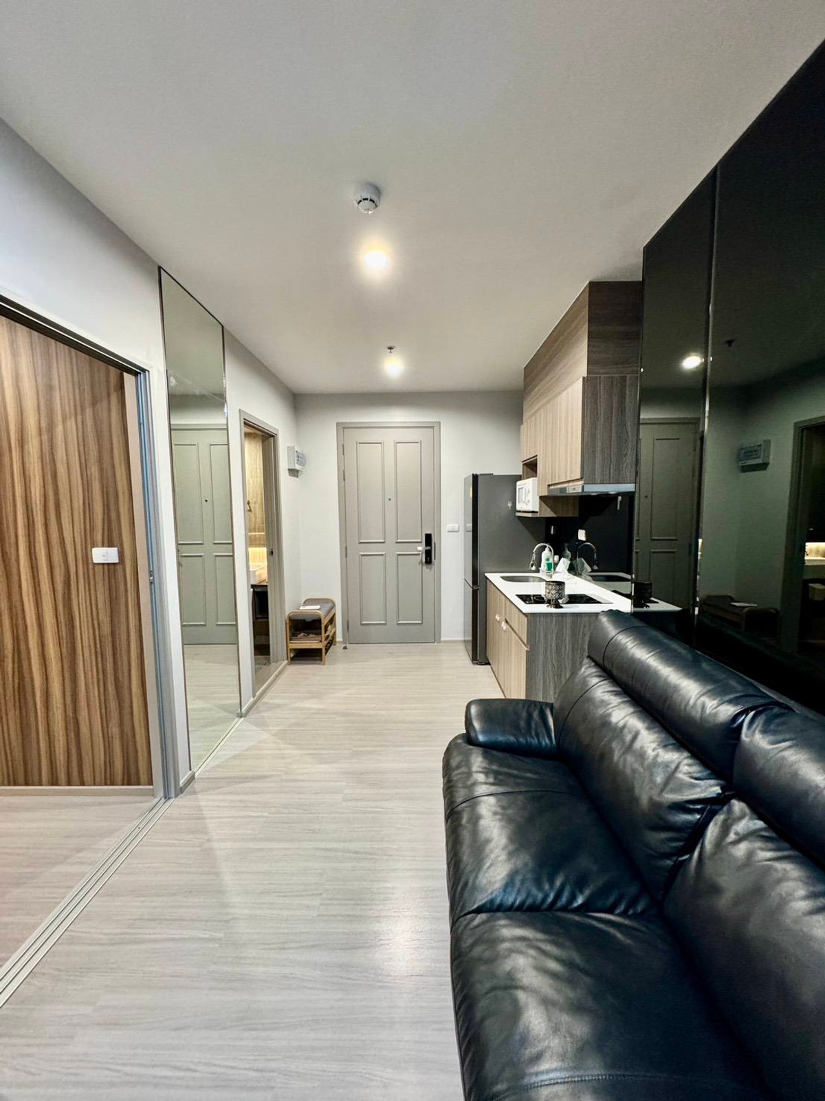 For RentCondoBang kae, Phetkasem : For Rent ✨ The Parkland Phetkasem 56 ✨ Fully furnished with appliances. Near MRT Phasi Charoen.