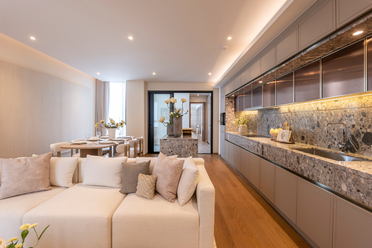 For RentCondoSukhumvit, Asoke, Thonglor : 🔥𝘽𝙚 𝙩𝙝𝙚 𝙛𝙞𝙧𝙨𝙩 𝙩𝙤 𝙧𝙚𝙣𝙩🔥 𝗩𝗜𝗔 𝟯𝟰 Condo, large room Pets allowed🐾 Newest, near BTS Thonglor.