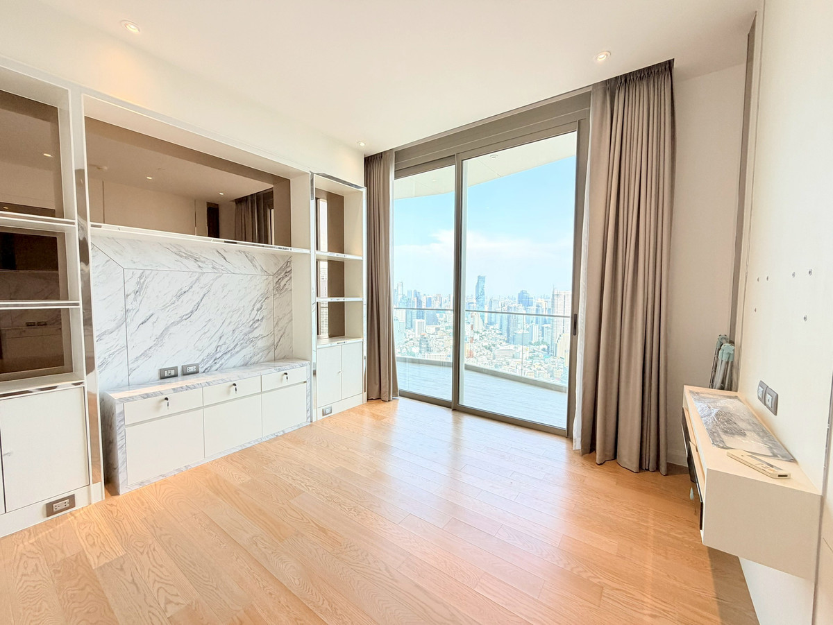 For RentCondoWongwianyai, Charoennakor : Super luxury condo for rent near BTS Charoen Nakhon ✨ Magnolias Icon Siam ✨2 bedrooms, fully furnished, high floor, Chao Phraya River view.