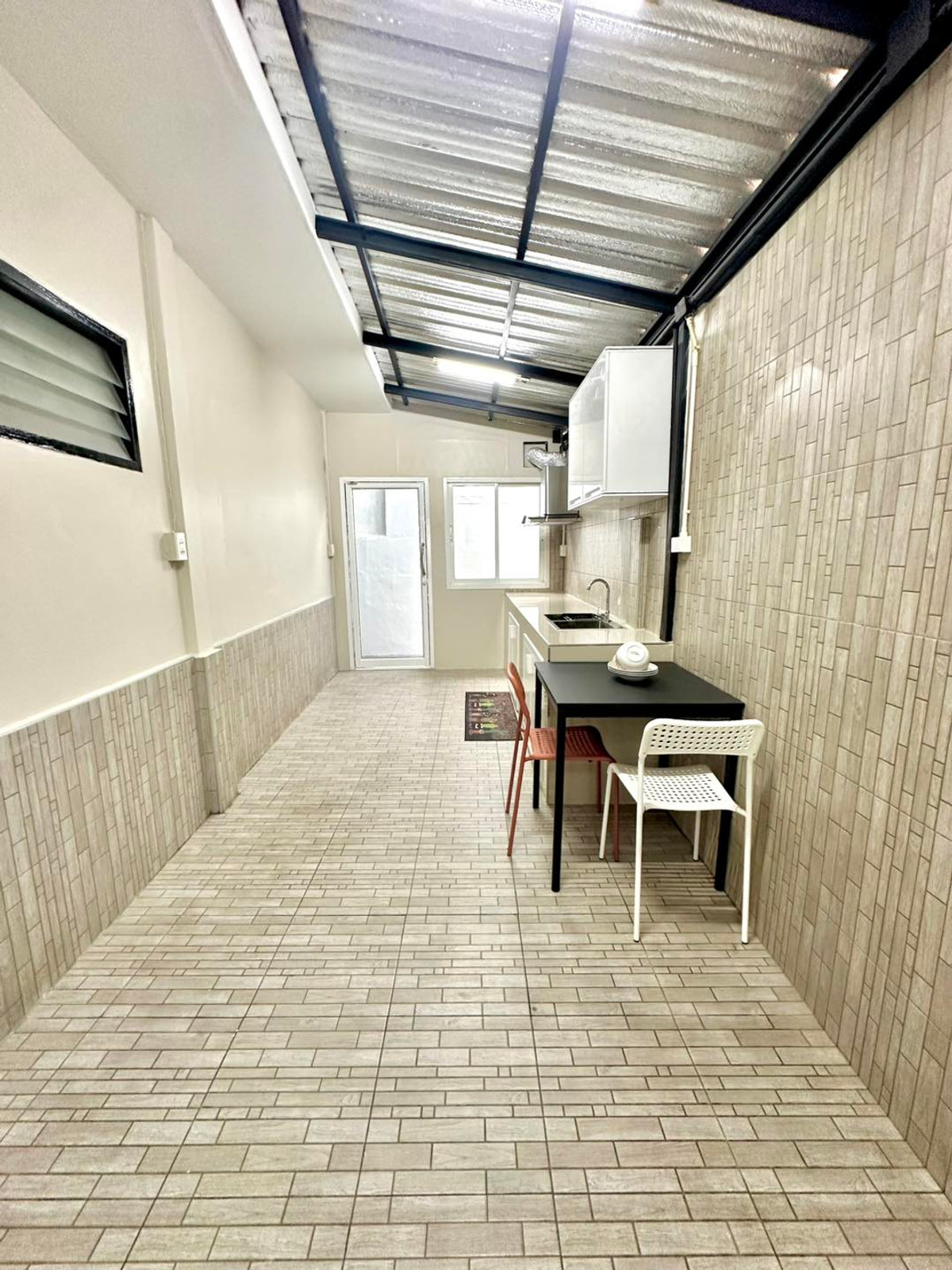 For SaleHousePattaya, Bangsaen, Chonburi : Pattaya Rungrueng / 3 Bedrooms (FOR SALE) BEWN135