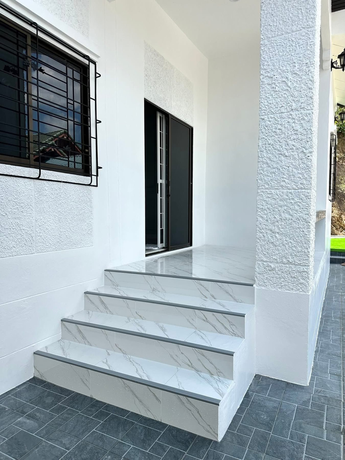 For SaleHousePattaya, Bangsaen, Chonburi : Paradise Hill 2 / 2 Bedrooms (For Sale), Paradise Hill 2 / 2 Bedrooms (FOR SALE) BEWN134