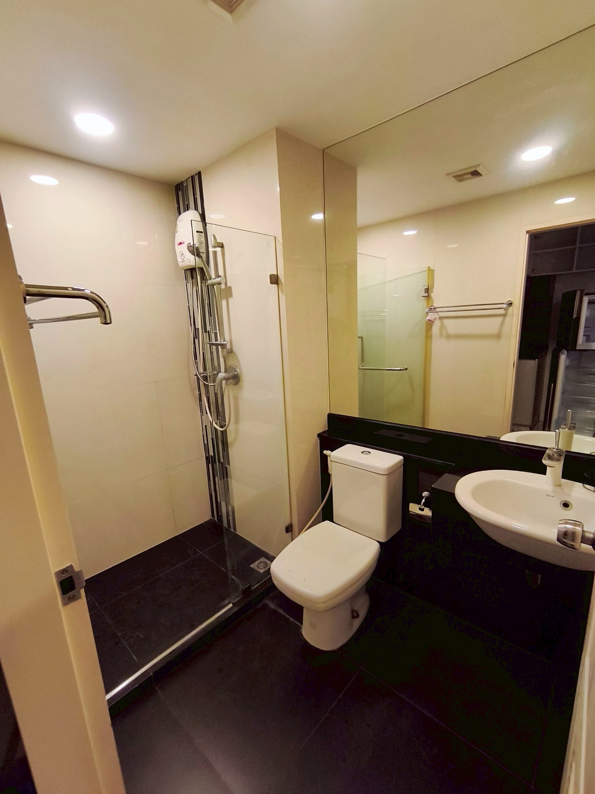 ให้เช่าคอนโดพระราม 8 สามเสน ราชวัตร : ให้เช่า ชาโตว์ อินทาวน์ พระราม8✨ห้องมีเครื่องซักผ้า ✨