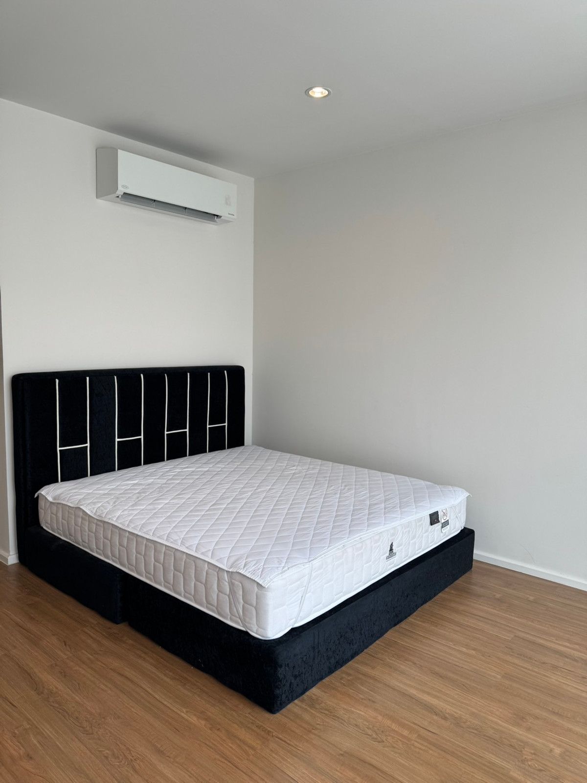 ให้เช่าทาวน์โฮมบางนา แบริ่ง ลาซาล : 🏠 ให้เช่าทาวน์โฮม 3 ชั้น โครงการบ้านกลางเมือง (บางนา-วงแหวน) เดือนละ 23000 บาท 🎉 ใกล้เมกา บางนา กิ่งแก้ว นิคมเจโม บ้านสวย เฟอร์นิเจอร์และเครื่องใช้ไฟฟ้าครบ พร้อมเข้าอยู่ ✅✅