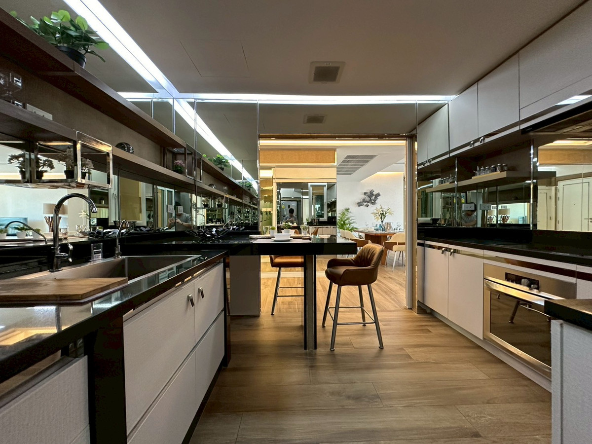 For RentCondoSukhumvit, Asoke, Thonglor : 🎊🌃 3 Bedrooms Wilshire Sukhumvit 22 condo for rent - near BTS Asoke