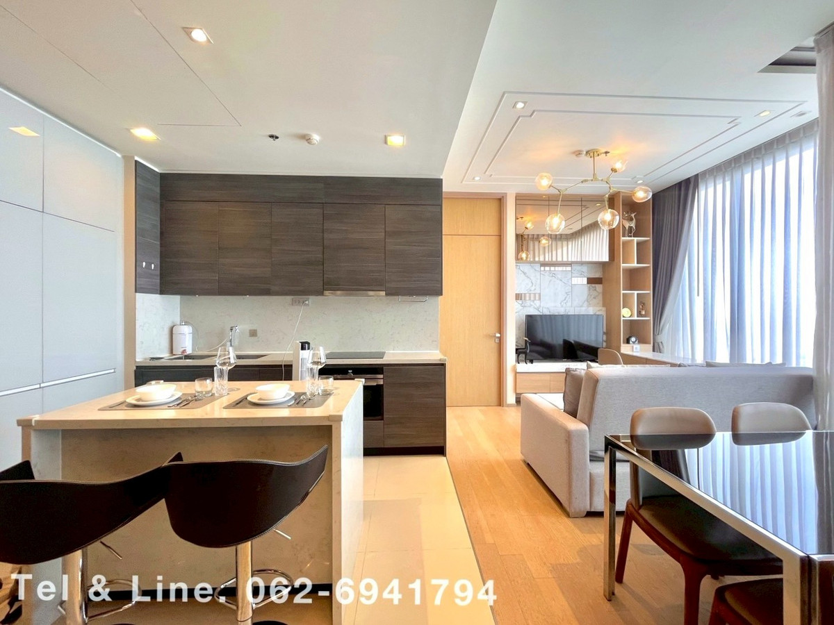 For RentCondoSukhumvit, Asoke, Thonglor : Luxury Condo for Rent 💠 𝐓𝐡𝐞 𝐄𝐬𝐬𝐞 𝐀𝐬𝐨𝐤𝐞 • 2 bedrooms • 2 bathrooms. 𝗖𝗢𝗗𝗘-TP000374 |  📲 𝗖𝗼𝗻𝘁𝗮𝗰𝘁. 𝟬𝟲𝟮-𝟲𝟵𝟰-𝟭𝟳𝟵𝟰