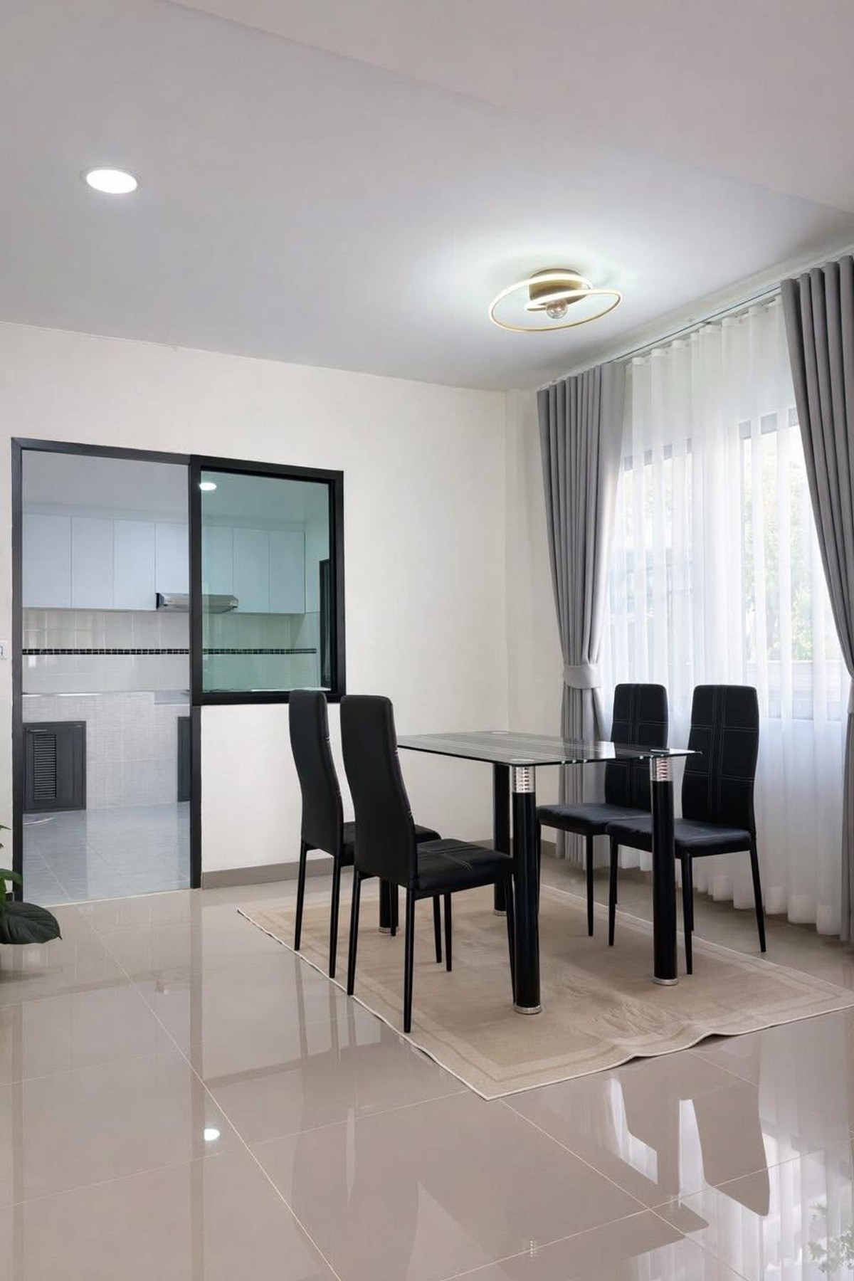 For SaleTownhomePattaya, Bangsaen, Chonburi : Moo Bam Ngam Charoen 2 / 3 Bedrooms (FOR SALE) BEWN132