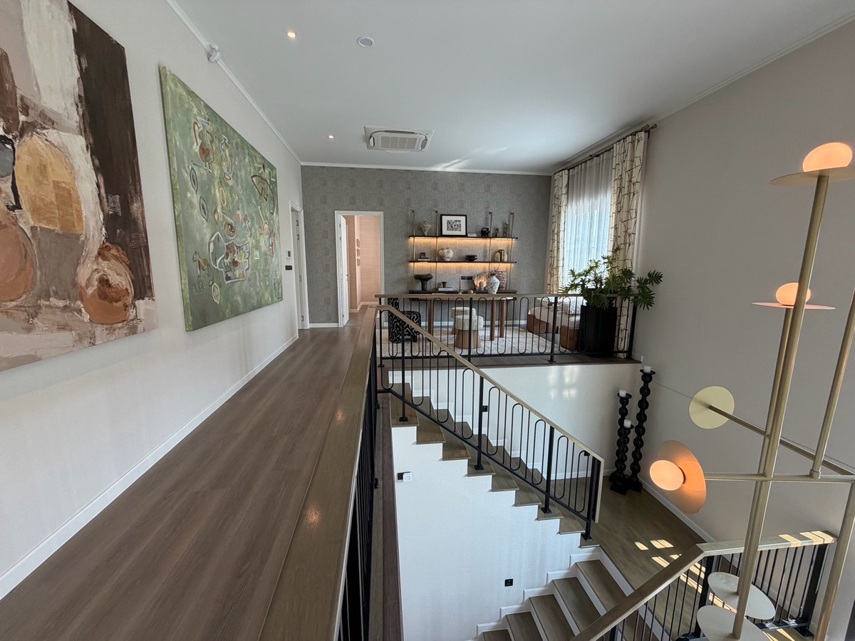 ให้เช่าบ้านบางนา แบริ่ง ลาซาล : ให้เช่าบ้านเดี่ยวหรู เศรษฐสิริ บางนา กม.10 บ้านเดี่ยวดีไซน์โมเดิร์น เรียบหรู ฟังก์ชันลงตัว เหมาะสำหรับครอบครัวที่ต้องการความเป็นส่วนตัวในโครงการระดับพรีเมียม