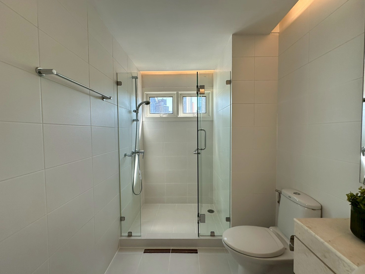 For RentCondoSukhumvit, Asoke, Thonglor : 🎊🌃 3 Bedrooms Wilshire Sukhumvit 22 condo for rent - near BTS Asoke