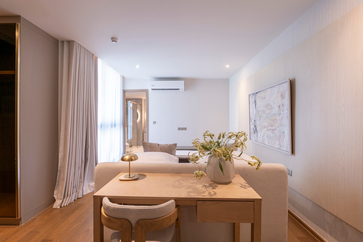 For RentCondoSukhumvit, Asoke, Thonglor : 🔥𝘽𝙚 𝙩𝙝𝙚 𝙛𝙞𝙧𝙨𝙩 𝙩𝙤 𝙧𝙚𝙣𝙩🔥 𝗩𝗜𝗔 𝟯𝟰 Condo, large room Pets allowed🐾 Newest, near BTS Thonglor.