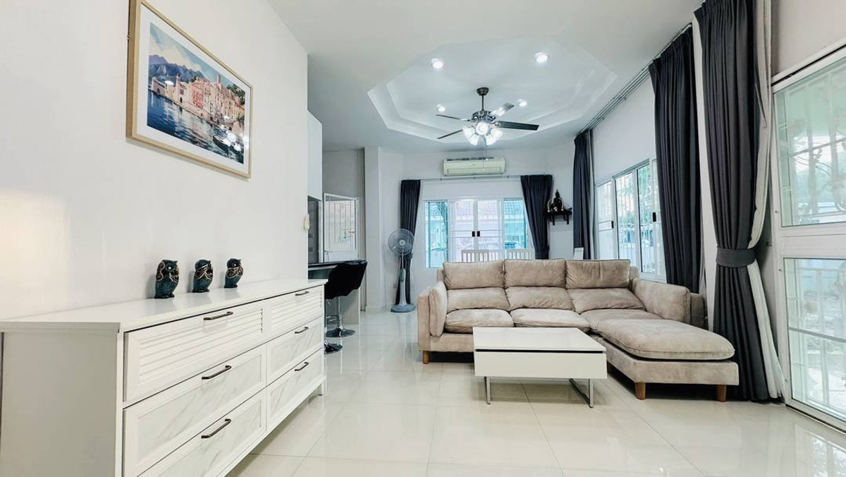 For RentHousePattaya, Bangsaen, Chonburi : Moo Baan Chalita 2 / 3 Bedrooms (FOR SALE) BEWN132