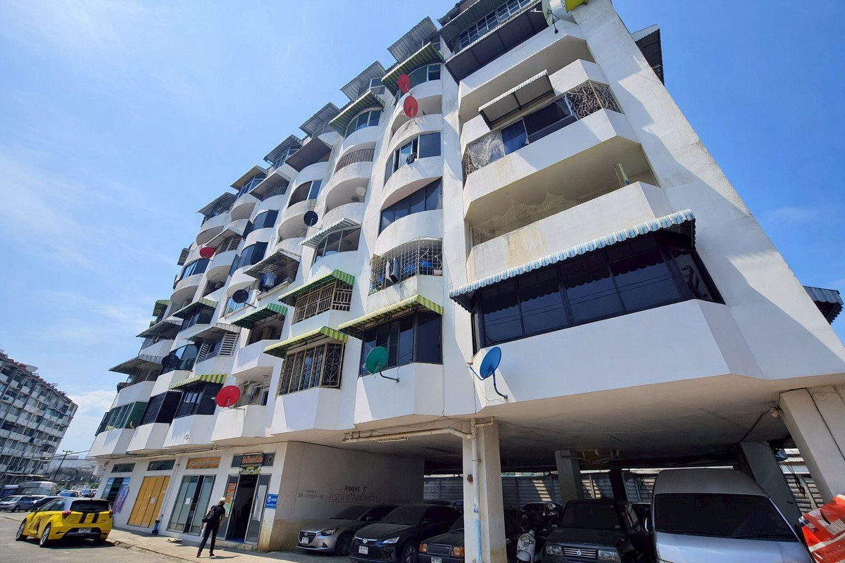 ขายคอนโดเชียงใหม่ : ขายด่วน! คอนโดห้องใหญ่พิเศษ 61 ตร.ม. ใกล้ รพ.ลานนา